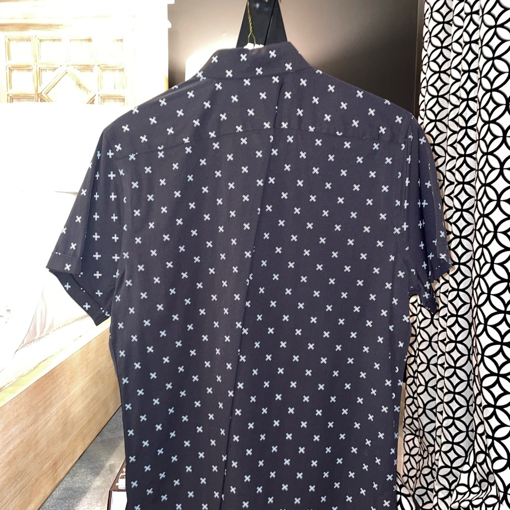 Mens Medium Express shirt sleeve button down shirt